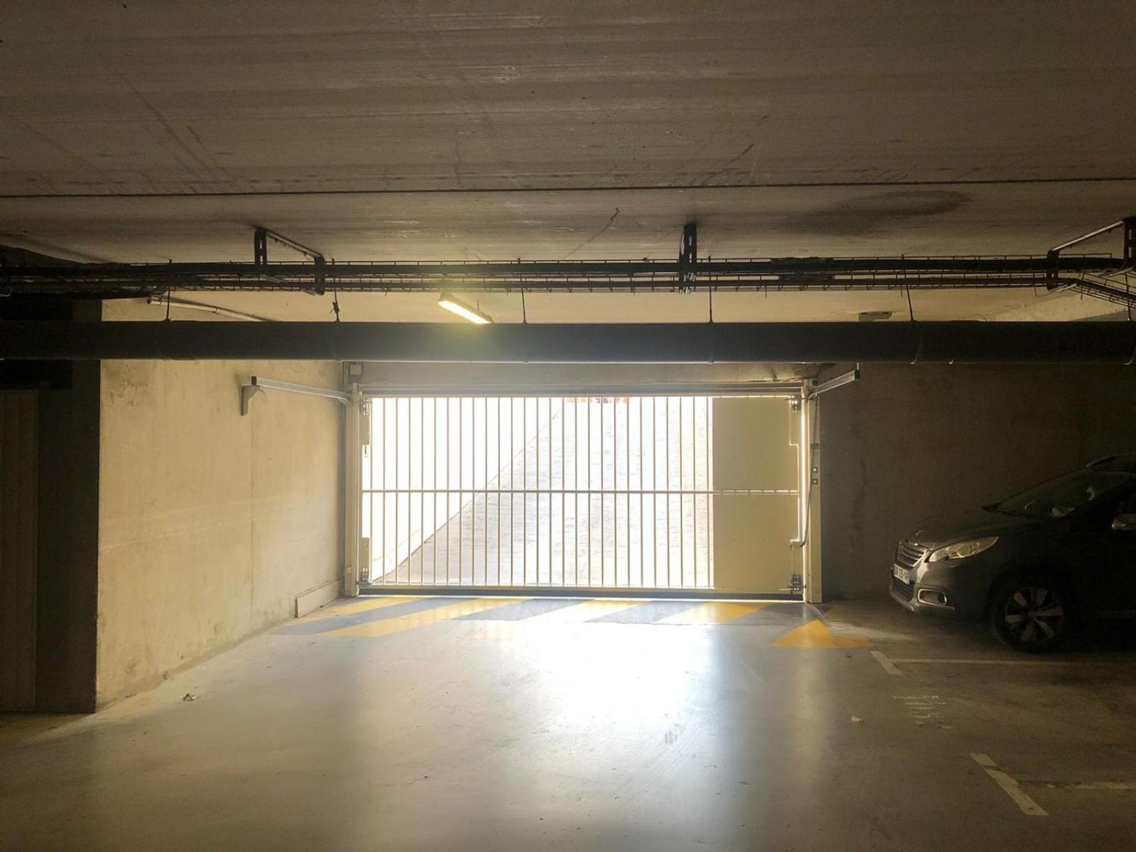 Avec Parking * Montpellier